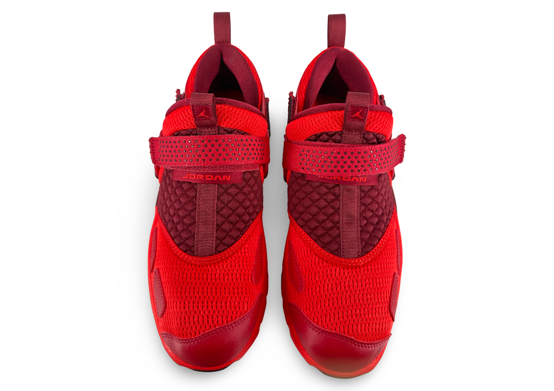 Jordan Trunner LX Chile Red (Women's)