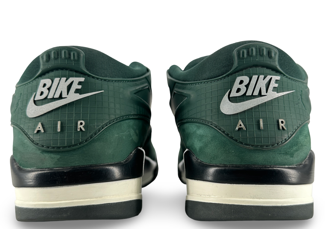 Jordan 4 RM SP Nigel Sylvester Grandma's Driveway