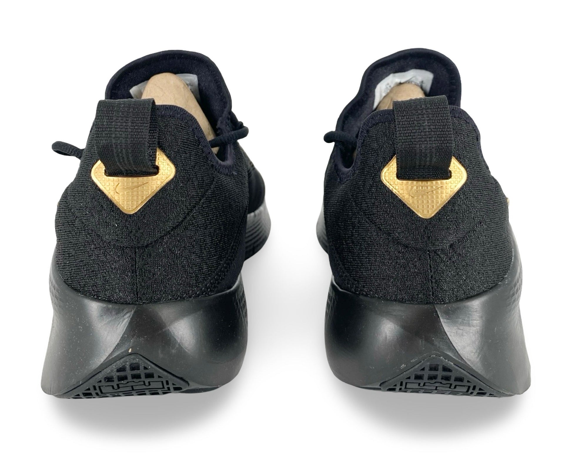 Nike LeBron TR 1