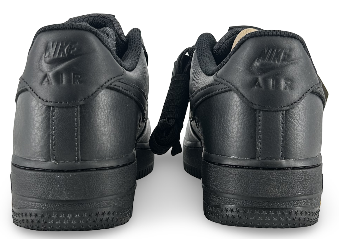 Nike Air Force 1 Low Gore-Tex Vibram
Black