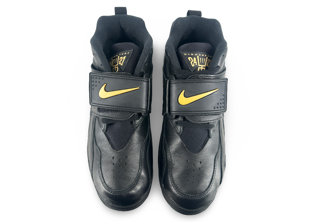 Nike Air Diamond Turf Signing Day