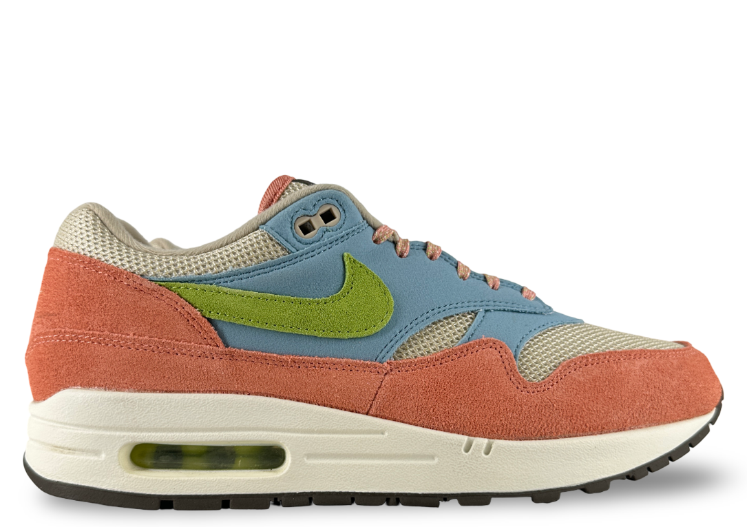 Nike Air Max 1 Light Madder Root Worn Blue