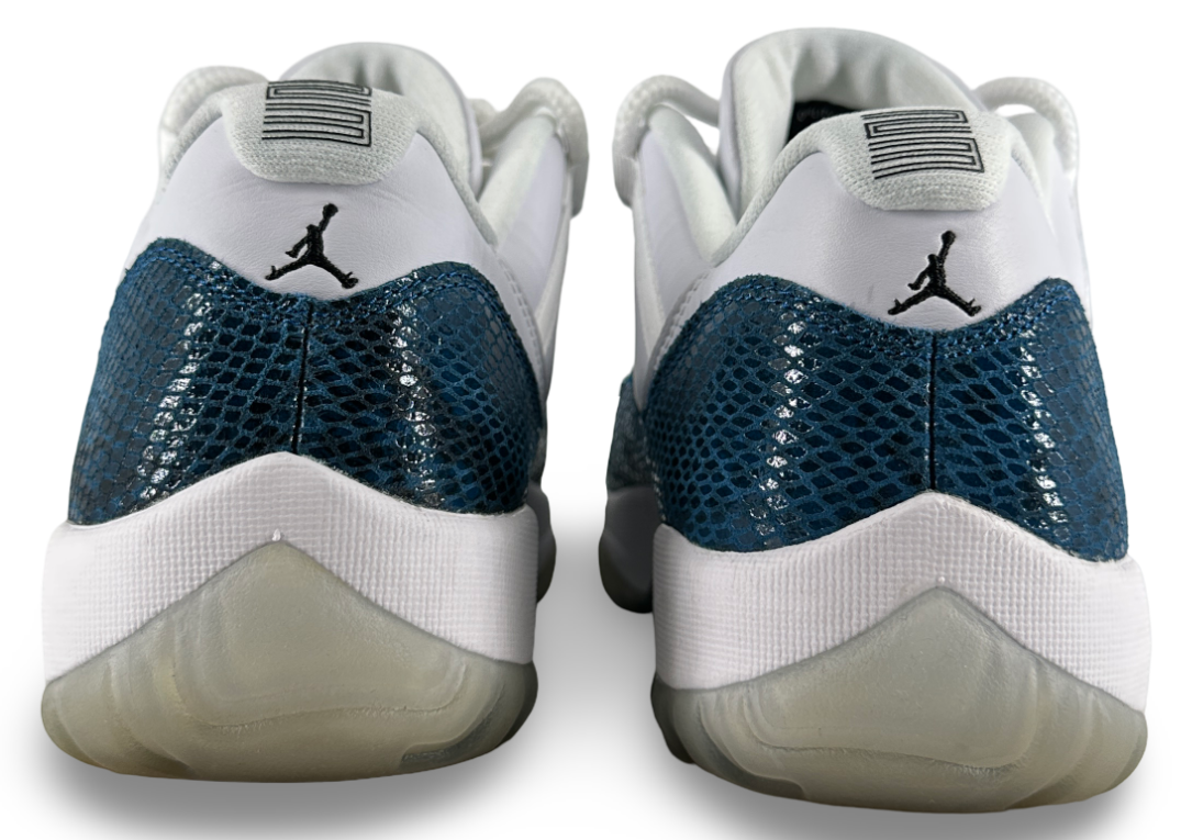 Jordan 11 Retro Low Snake Navy (2019)