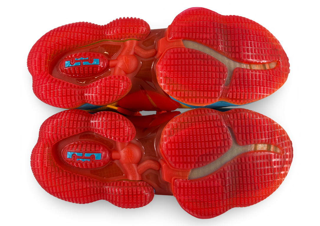 Nike LeBron 19 Tune Squad