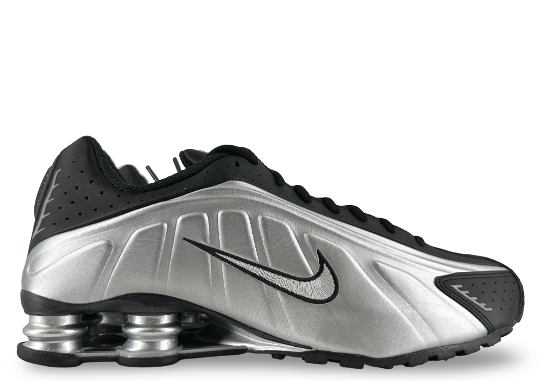 Nike Shox R4 Metallic Silver Black