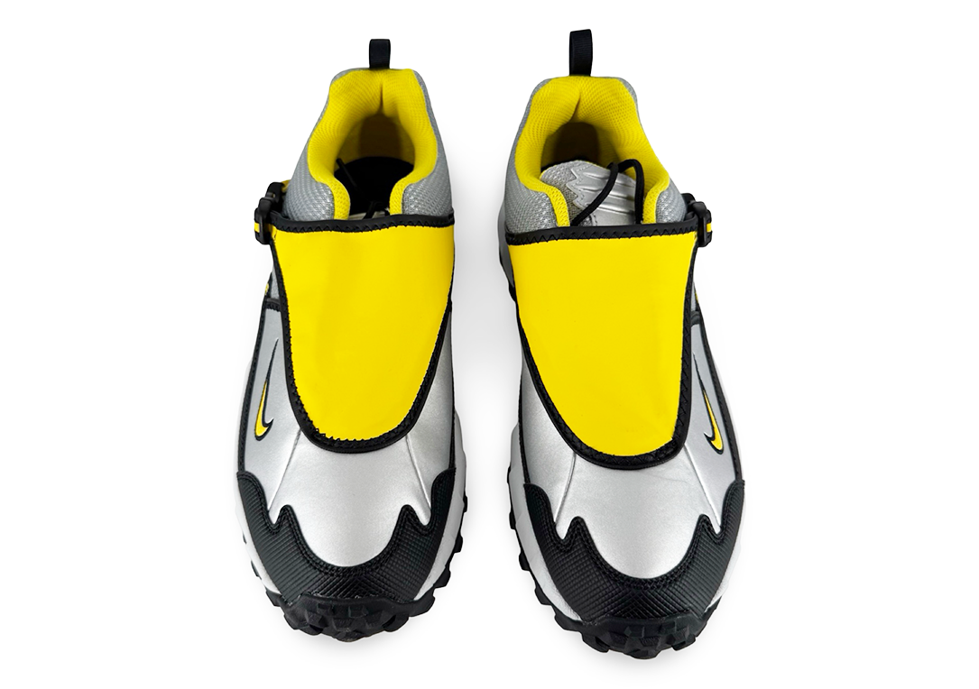 Nike ACG Phassad Yellow Zest Metallic Silver