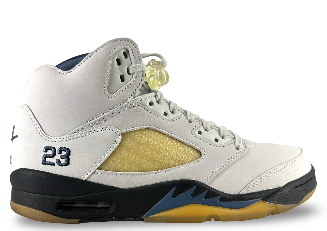 Jordan 5 Retro A Ma Maniére Dawn (Women's)