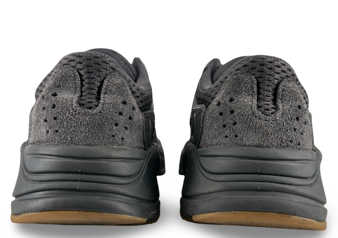 adidas Yeezy Boost 700 Utility Black