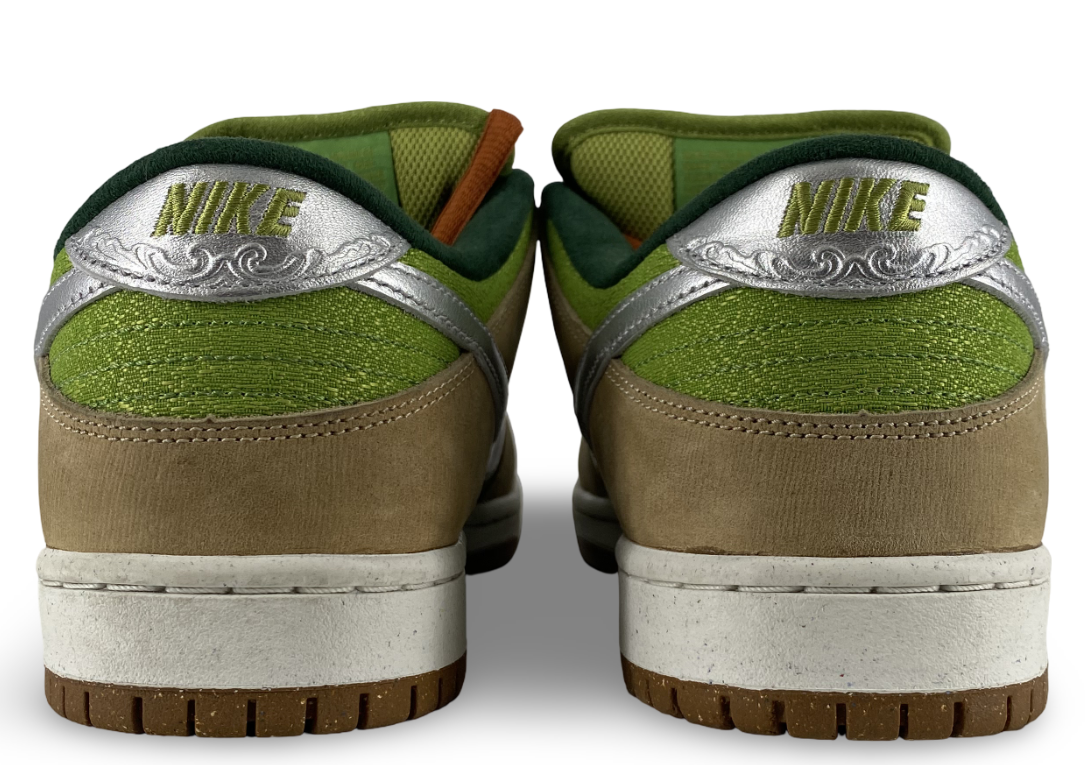 Nike SB Dunk Low Escargot