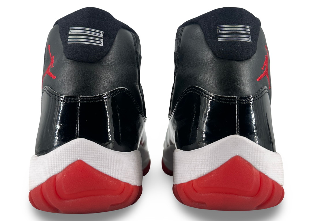Jordan 11 Retro Playoffs Bred (2019)