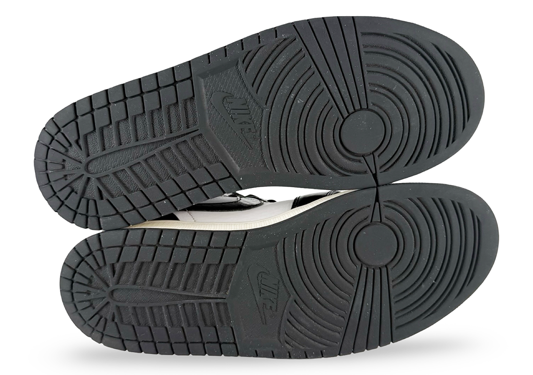 Jordan 1 Mid Carbon Fiber