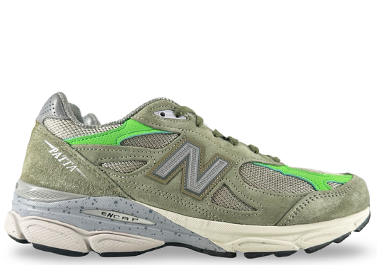 New Balance 990v3 MiUSA Patta Keep Your Family Close