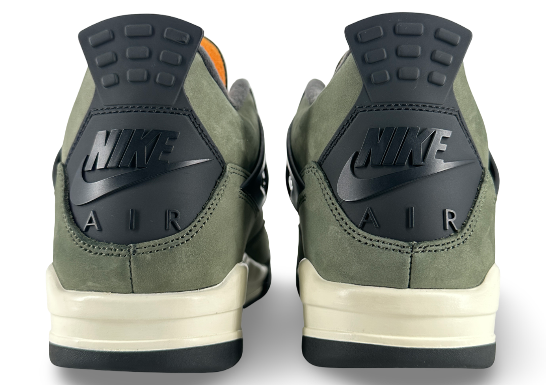 Jordan 4 Retro OG SP Undefeated (2025)