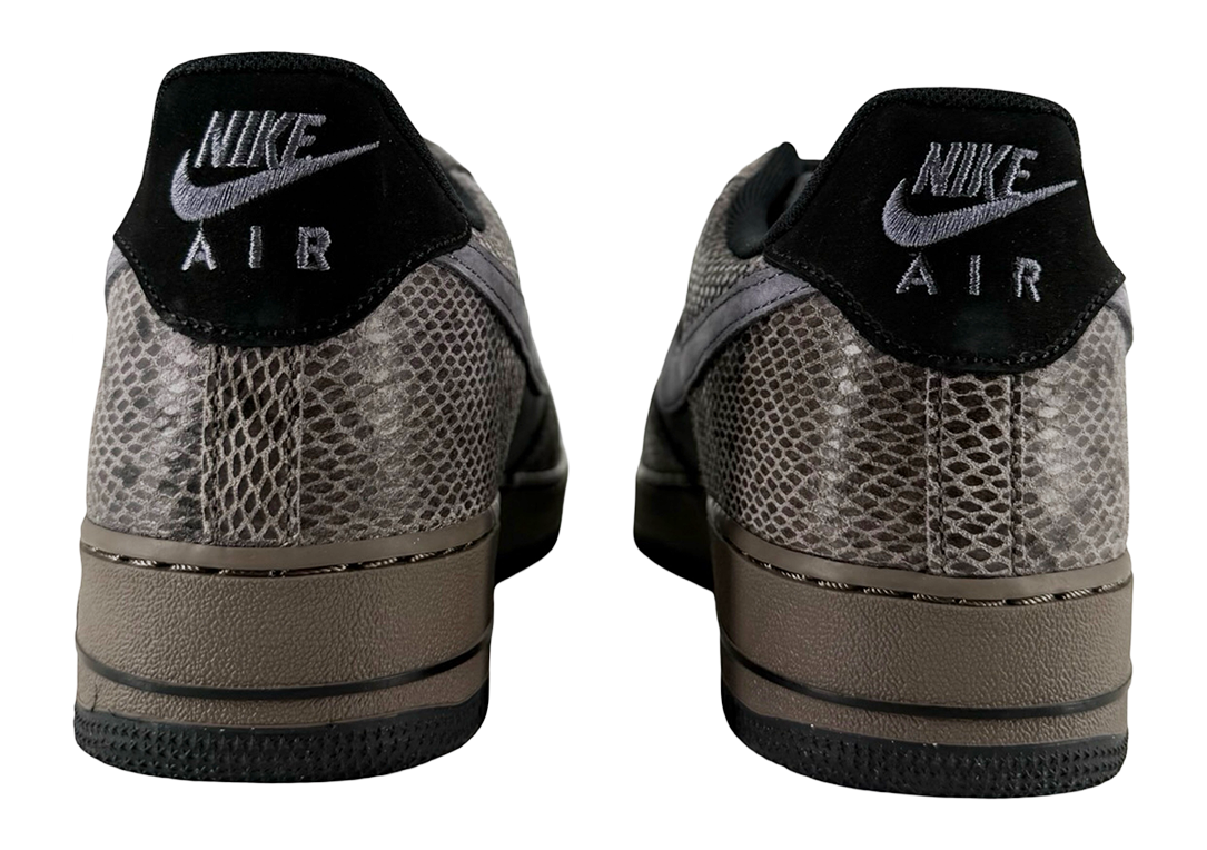 Nike Air Force 1 Low Off Noir Snakeskin