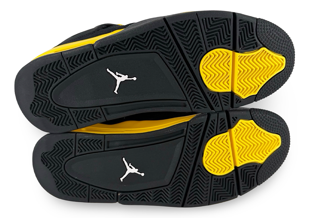 Jordan 4 Retro Thunder (2023)