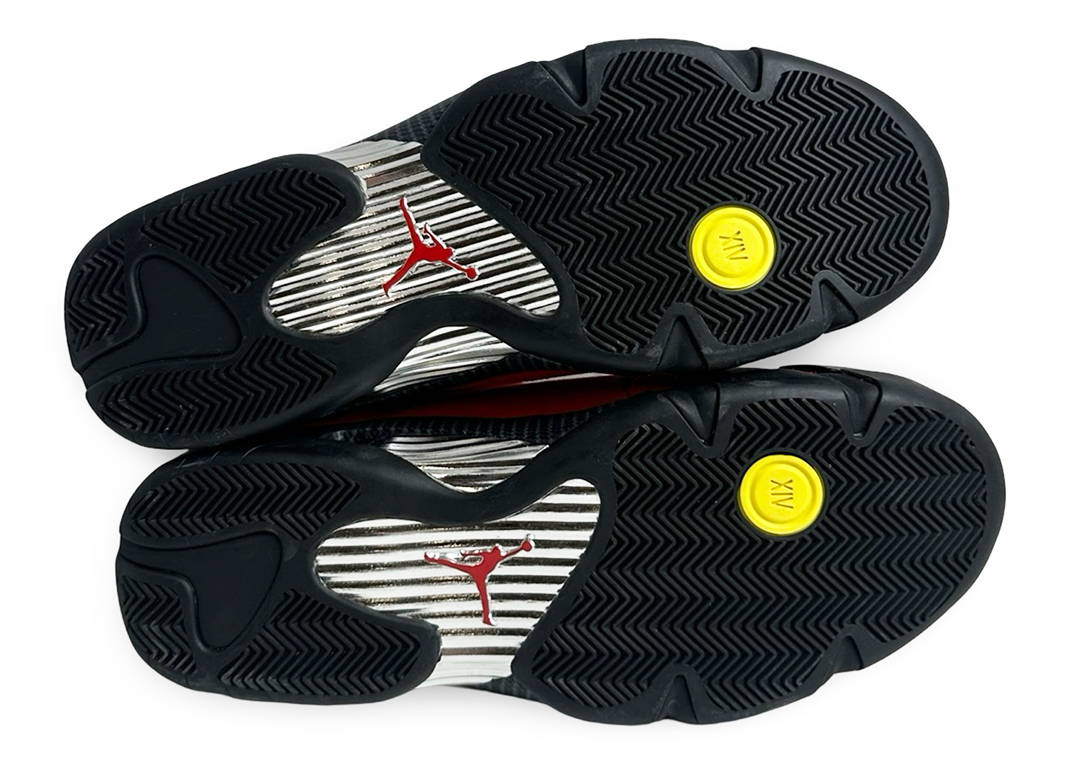 Jordan 14 Retro Ferrari (2014)