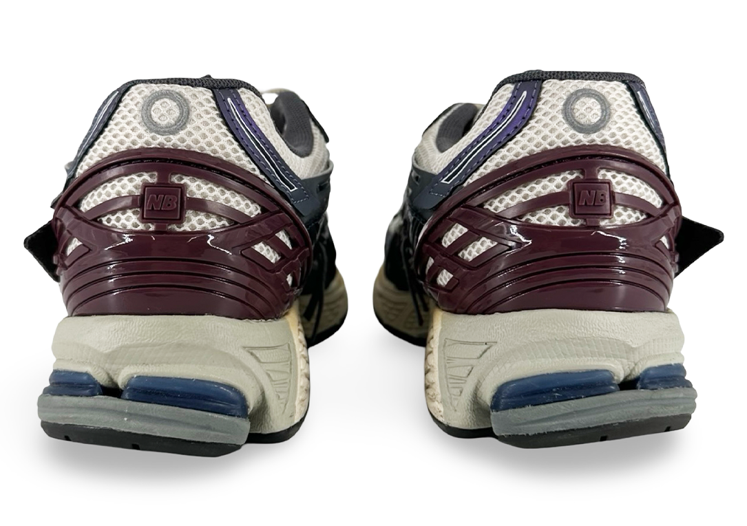 New Balance 1906A Inkwell Sea Salt
