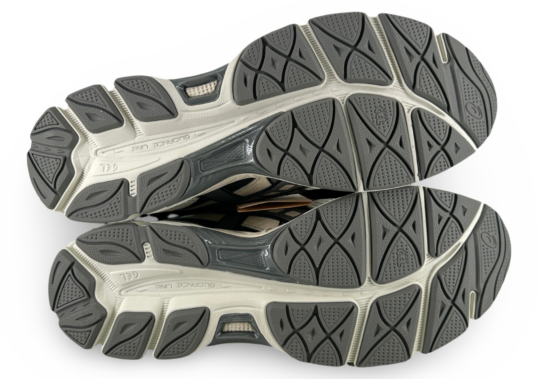 ASICS Gel-NYC 2055 Pale Oak Truffle Grey