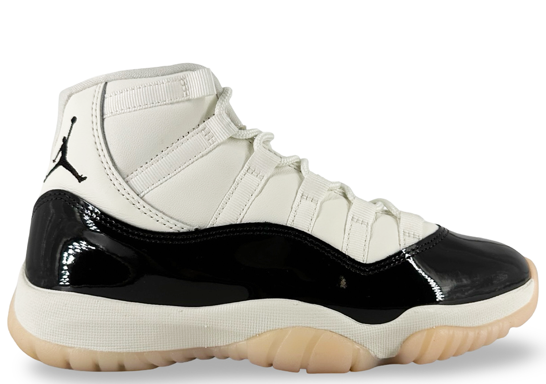 Jordan 11 Retro Neapolitan (Women's)
