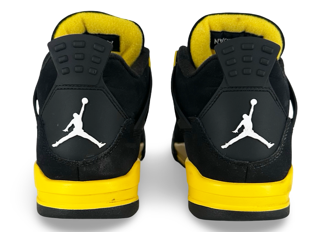 Jordan 4 Retro Thunder (2023)