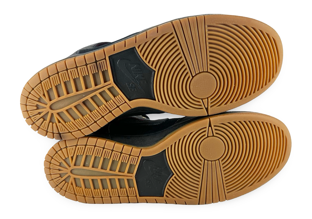 Nike SB Dunk High Captain America