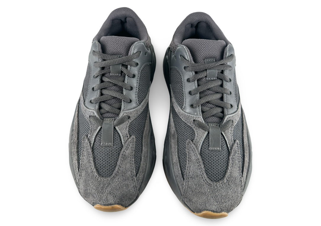 adidas Yeezy Boost 700 Utility Black