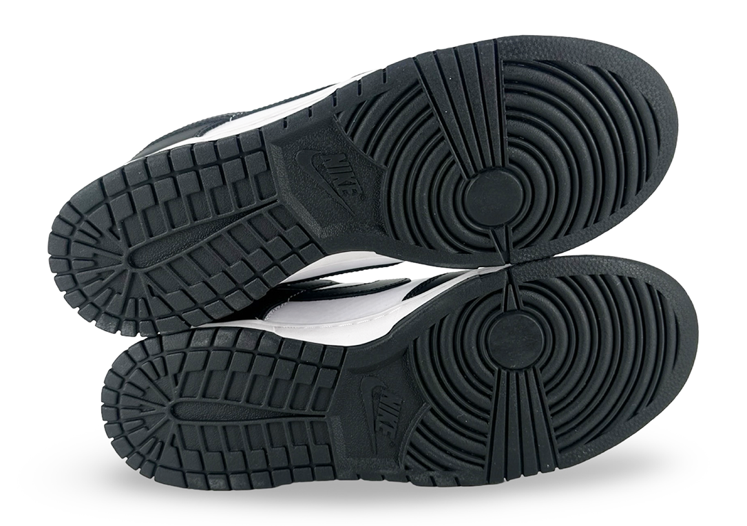 Nike Dunk Low Retro White Black Panda