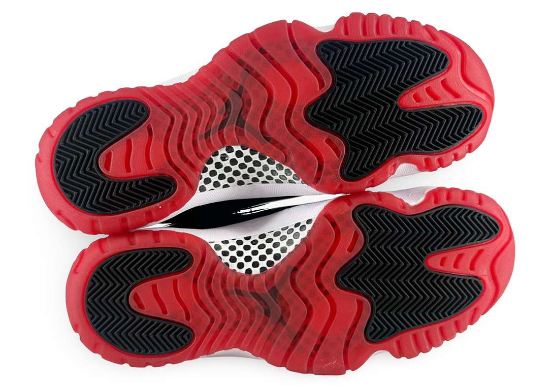 Jordan 11 Retro Playoffs Bred (2019)