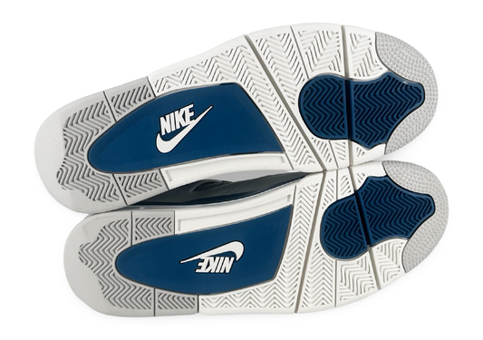 Jordan 4 Retro Military Blue (2024)
