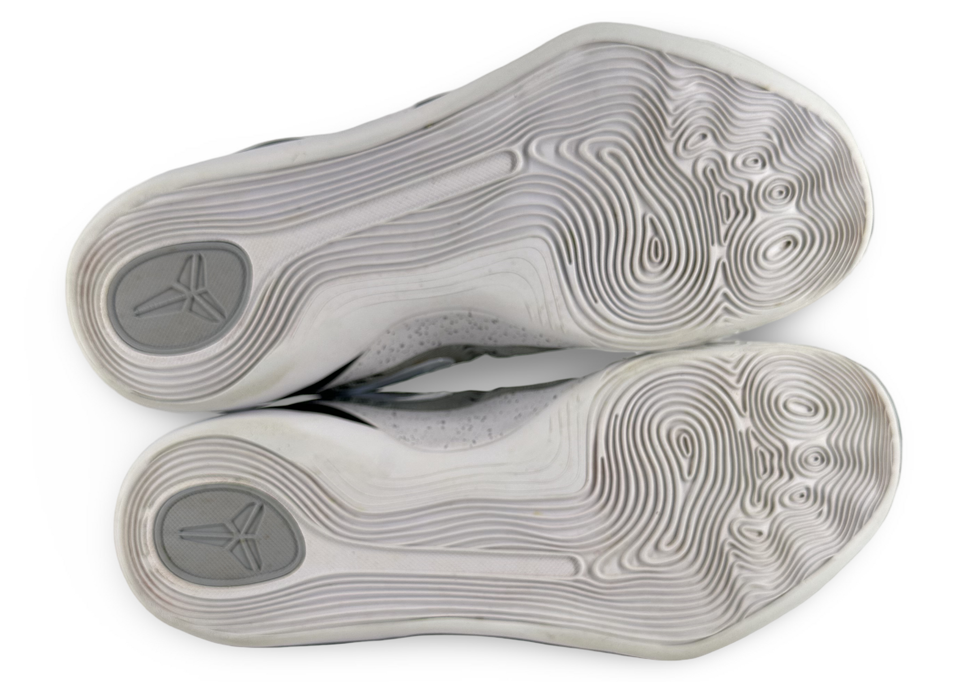 Nike Kobe 9 EM Low Protro TB Wolf Grey