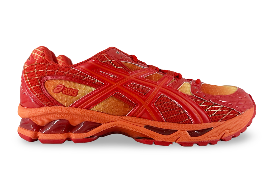 ASICS Gel-Nimbus 10.1 Kith Marvel vs. Capcom Iron Man vs. Mega Man Sealed Box (Comic Included)