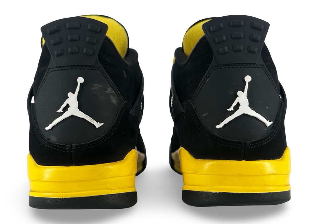 Jordan 4 Retro Thunder (2023)