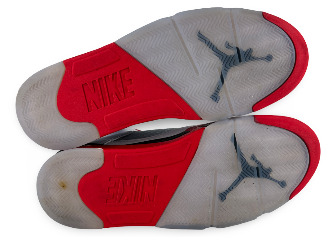 Jordan 5 Retro Fire Red Black Tongue (2025)