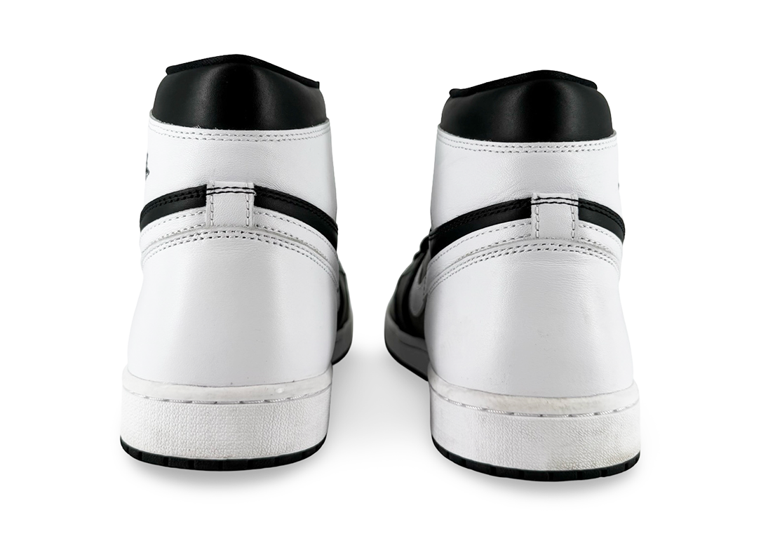 Jordan 1 Retro High OG Black White