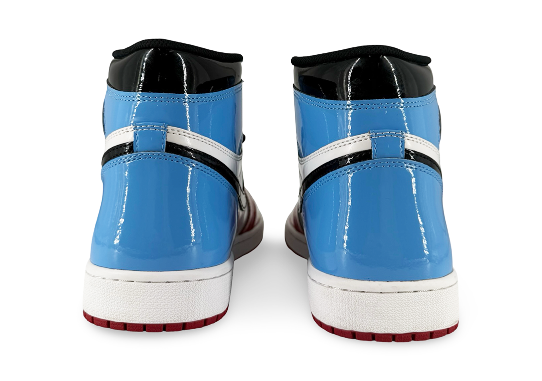 Jordan 1 Retro High Fearless UNC Chicago