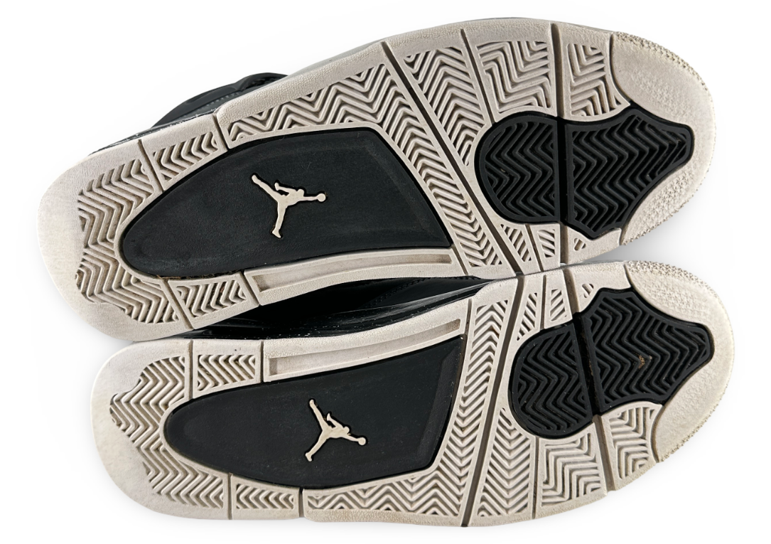 Jordan 4 Retro Fear (2024)