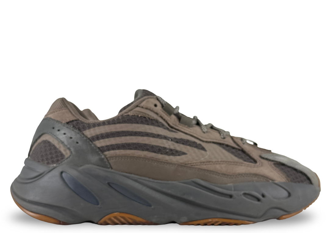 adidas Yeezy Boost 700 Mauve
