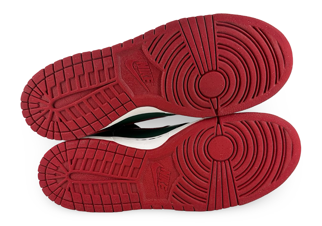 Nike SB Dunk High RESN (2009)