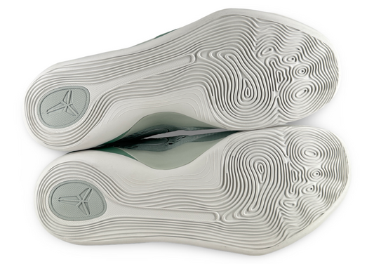 Nike Kobe 9 EM Low Protro Light Silver Steam