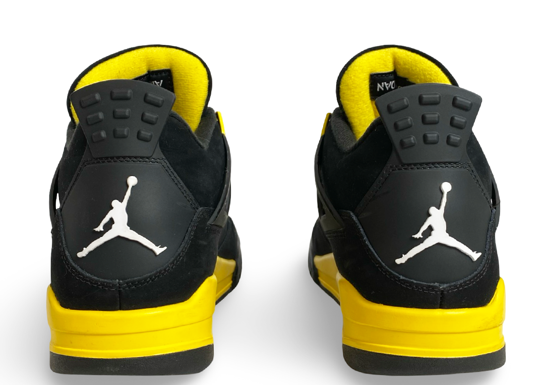 Jordan 4 Retro Thunder (2023)