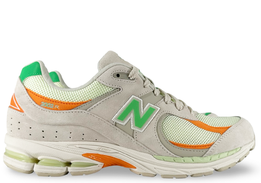 New Balance 2002R Linen Green Apple