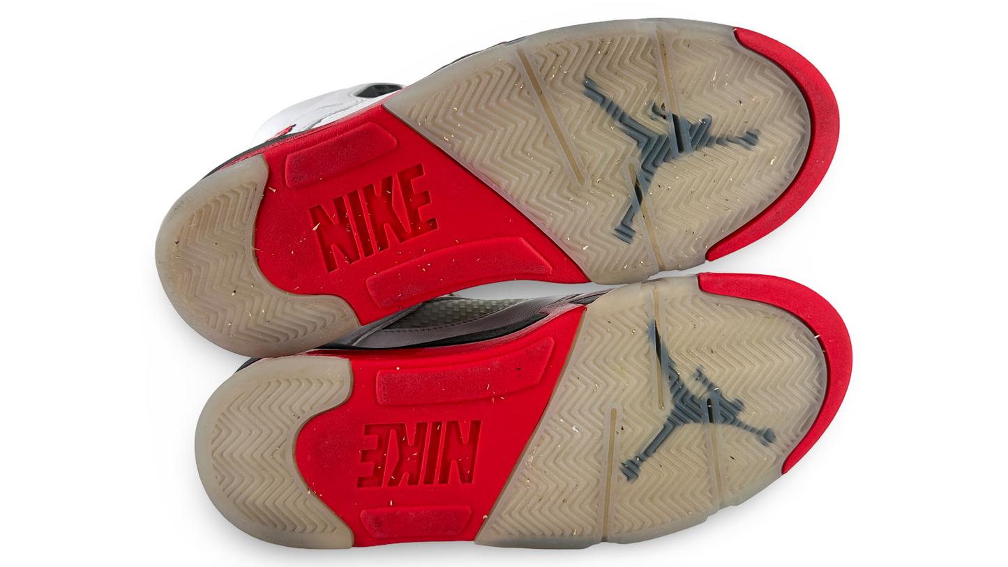 Jordan 5 Retro Fire Red Black Tongue (2025)