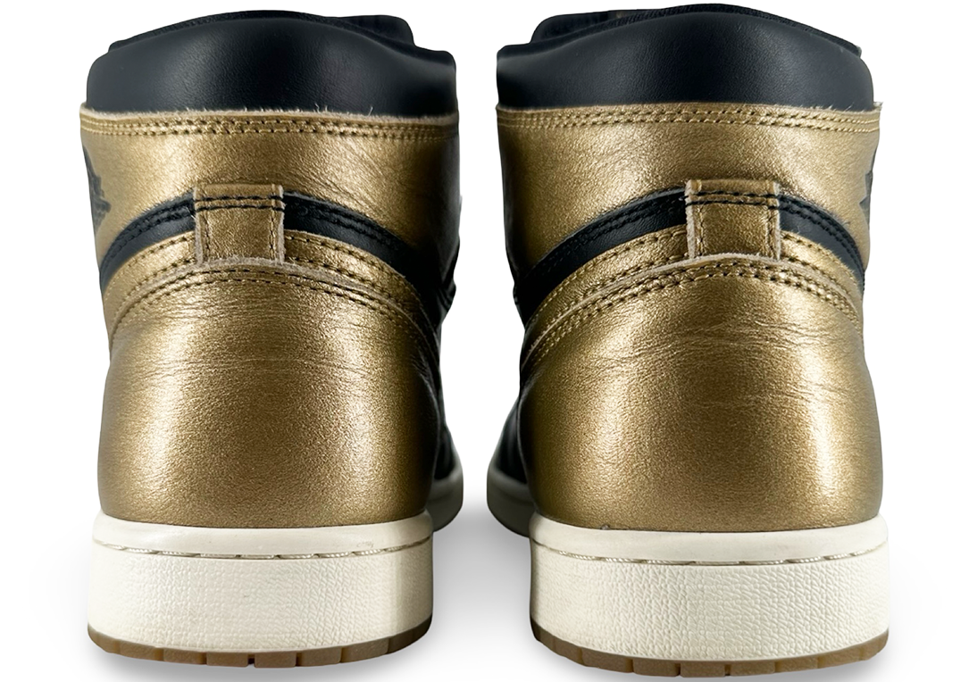 Jordan 1 Retro High OG Black Metallic Gold