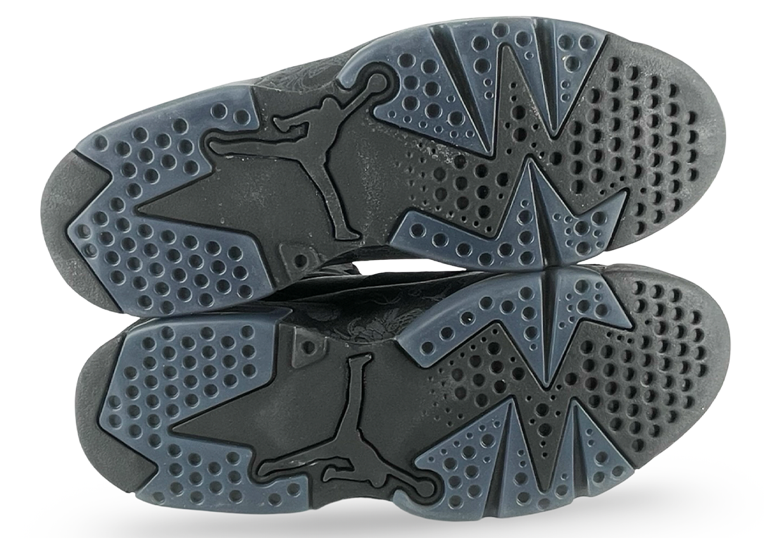 Jordan 6 Retro SD Triple Black (Women's)