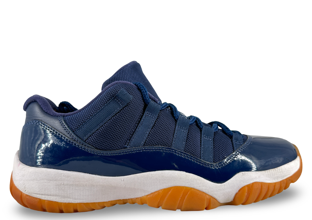 Jordan 11 Retro Low Midnight Navy