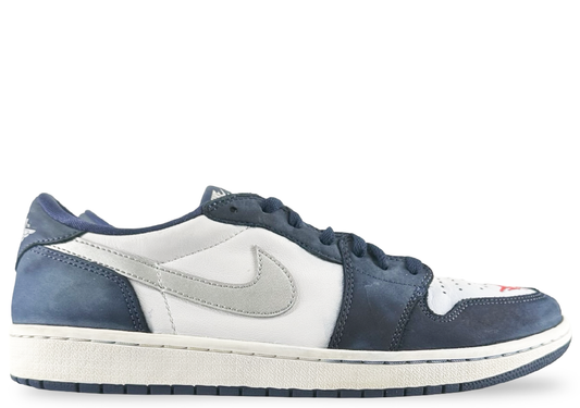 Jordan 1 Low SB Midnight Navy