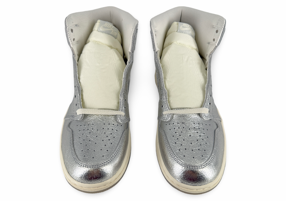 Jordan 1 Retro High OG Chrome (Women's)