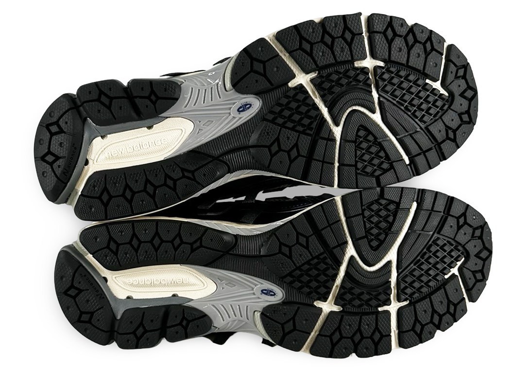 New Balance 1906A Inkwell Sea Salt