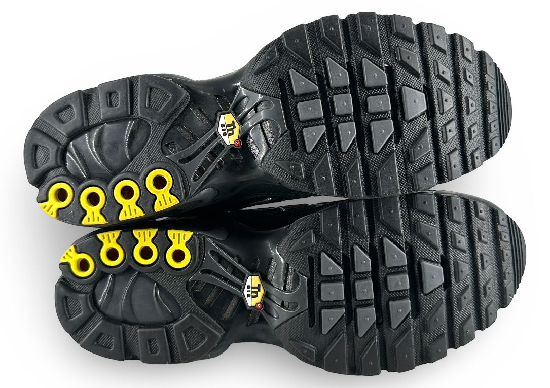 Nike Air Max Plus Triple Black (2021)