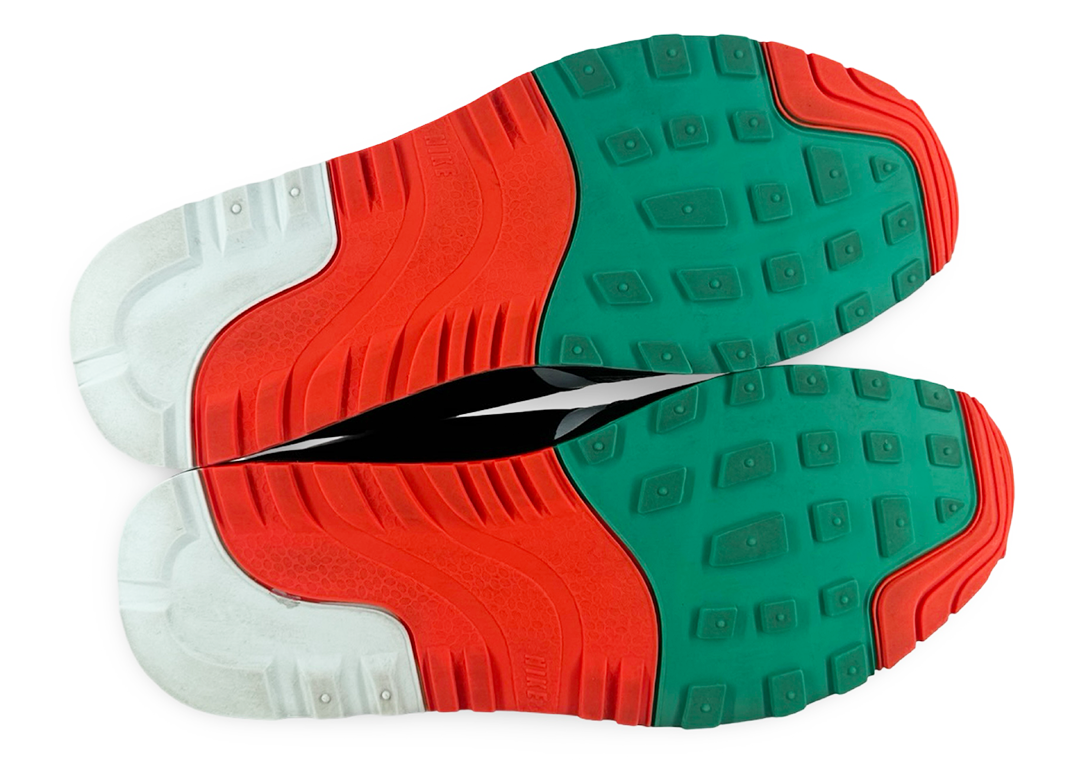 Nike Air Safari Supreme Tech